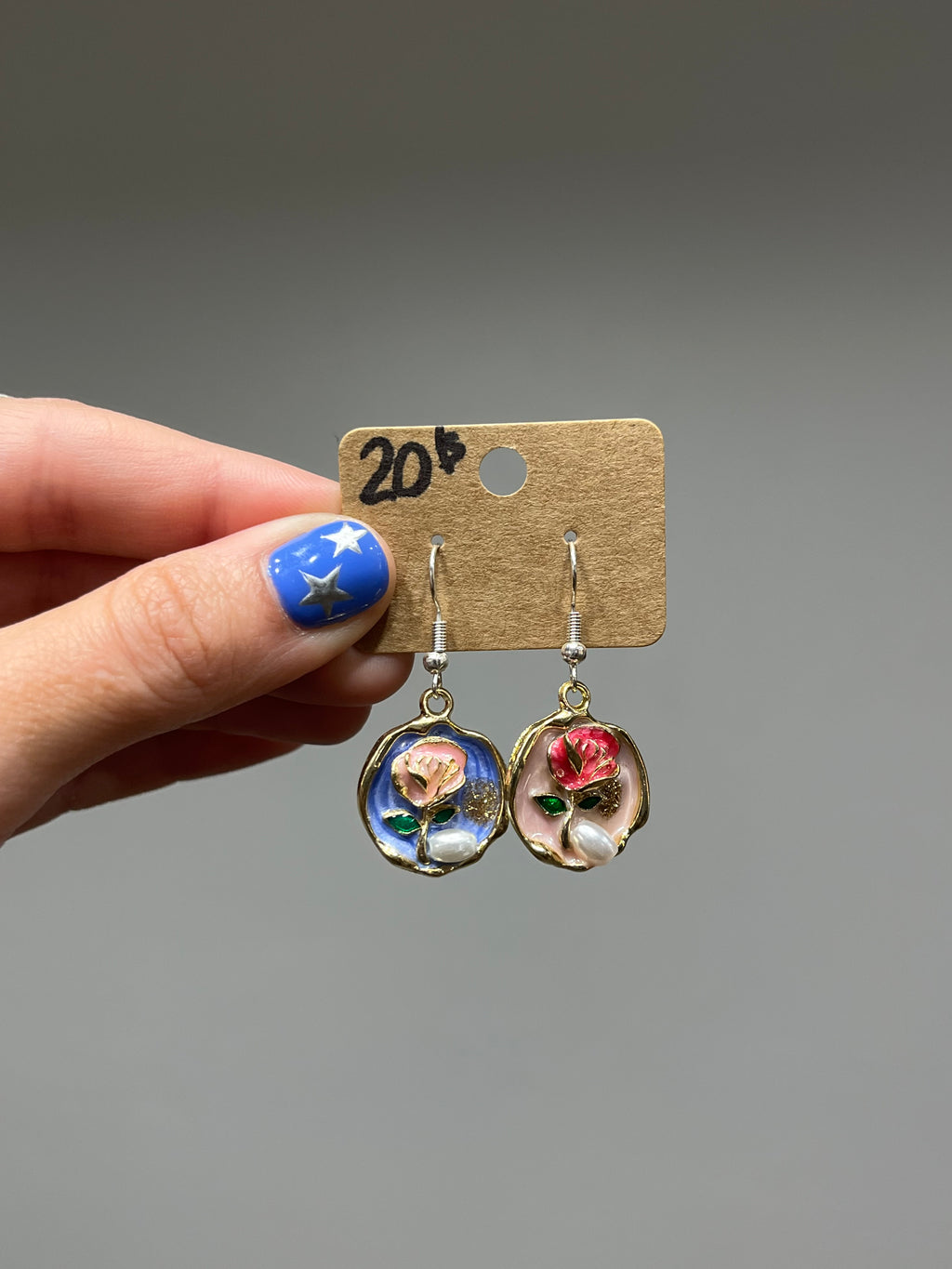 Mix-Match rose earrings